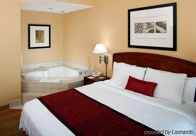 Courtyard By Marriott Somerset Habitación foto